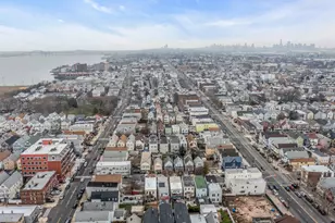 345 Avenue A, Bayonne, NJ 07002 - Photo 11