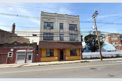 171 Old Bergen Rd #1R, Jersey City, NJ 07305 - Photo 1