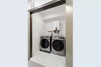 133 Clifton Pl #TH3, Jersey City, NJ 07304 - Photo 13