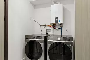 133 Clifton Pl, Jersey City, NJ 07304 - Photo 13