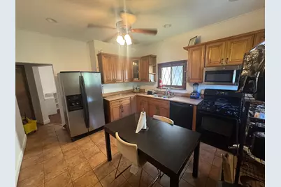 68 Danforth Ave, Jersey City, NJ 07304 - Photo 3