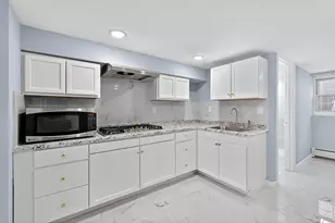 43 Sycamore Rd, Jersey City, NJ 07305 - Photo 5