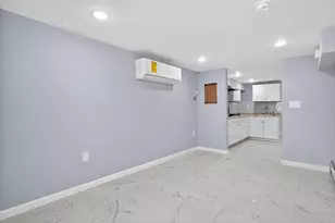 43 Sycamore Rd, Jersey City, NJ 07305 - Photo 7