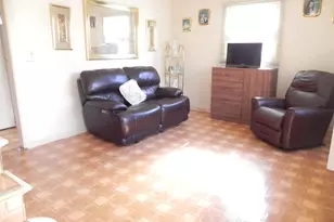 70 Christina St, Little Ferry, NJ 07643 - Photo 3