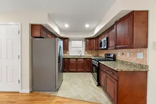 219 South St, Jersey City, NJ 07307 - Photo 19