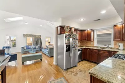 219 South St, Jersey City, NJ 07307 - Photo 13