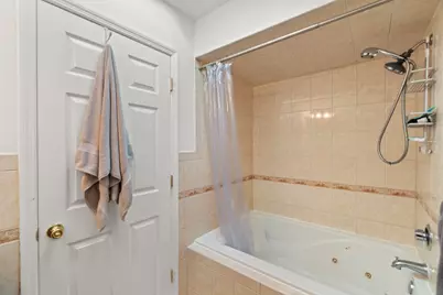 219 South St, Jersey City, NJ 07307 - Photo 5