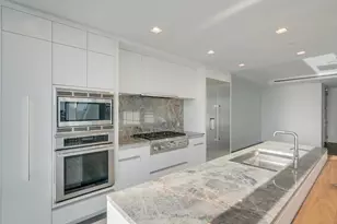 320 Adolphus Ave, Cliffside Park, NJ 07010 - Photo 5