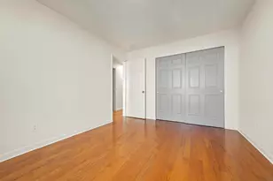 12 Bayview Ave, Jersey City, NJ 07305 - Photo 19