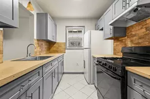 12 Bayview Ave, Jersey City, NJ 07305 - Photo 15