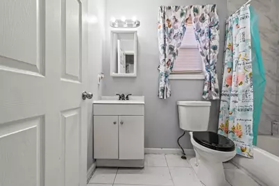 12 Bayview Ave, Jersey City, NJ 07305 - Photo 9