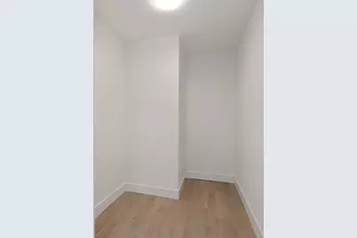 139 Christopher Columbus Dr #702, Jersey City, NJ 07302 - Photo 11