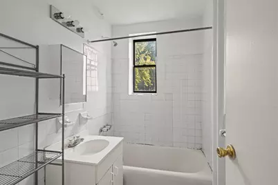 821 Bergen Ave #B5, Jersey City, NJ 07306 - Photo 9