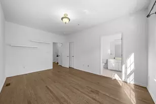 5 Tribeca Ave, Jersey City, NJ 07305 - Photo 23