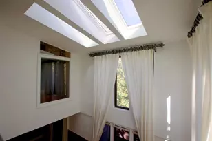 702 Mainsail Ln, Secaucus, NJ 07094 - Photo 9