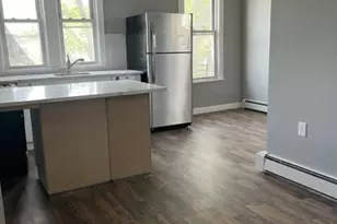 645 Jefferson St, Jersey City, NJ 07307 - Photo 3