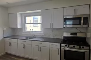 157 Neptune Ave, Jersey City, NJ 07305 - Photo 5