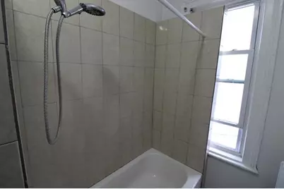 118 Clinton Ave, Jersey City, NJ 07304 - Photo 9