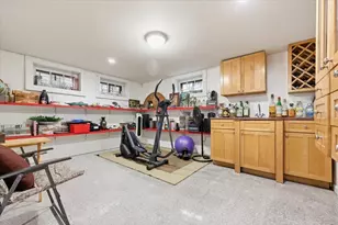 118 Avenue B, Bayonne, NJ 07002 - Photo 19