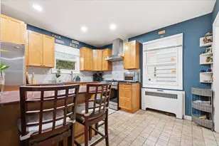 118 Avenue B, Bayonne, NJ 07002 - Photo 5