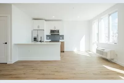 67 Martin Luther King Blvd #204, Newark, NJ 07104 - Photo 21