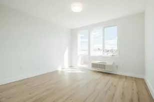 67 Martin Luther King Blvd, Newark, NJ 07104 - Photo 9