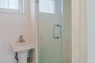 711 74th St, North Bergen, NJ 07047 - Photo 25