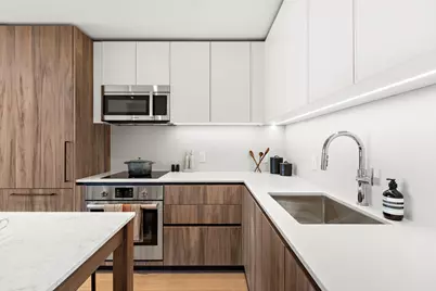 387 8th St #4E, Jersey City, NJ 07302 - Photo 5