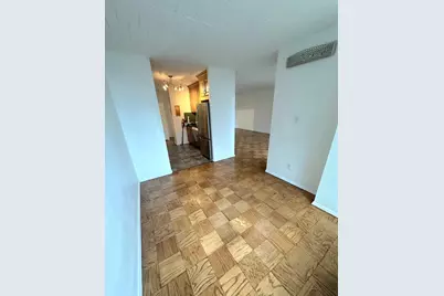 9060 Palisade Ave #811, North Bergen, NJ 07047 - Photo 5