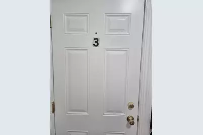 817-819 Avenue C #3, Bayonne, NJ 07002 - Photo 11