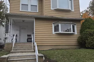 817-819 Ave C, Bayonne, NJ 07002 - Photo 11