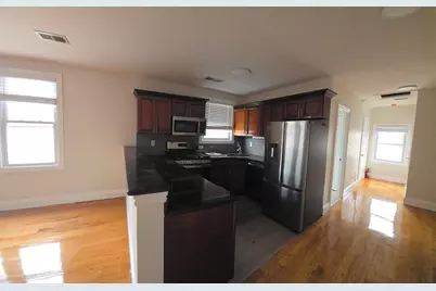 817-819 Avenue C #3, Bayonne, NJ 07002 - Photo 3