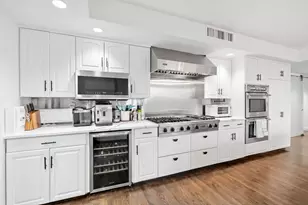 76 Hackensack Plank Rd, Weehawken, NJ 07086 - Photo 5