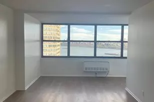 7000 Blvd E, Guttenberg, NJ 07093 - Photo 11