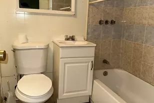 326 Stegman Pkwy, Jersey City, NJ 07305 - Photo 19