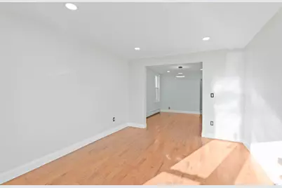 169 West 9th St, Bayonne, NJ 07002 - Photo 7