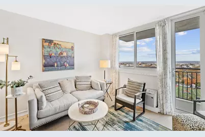 100 Manhattan Ave #1901, Union City, NJ 07087 - Photo 3