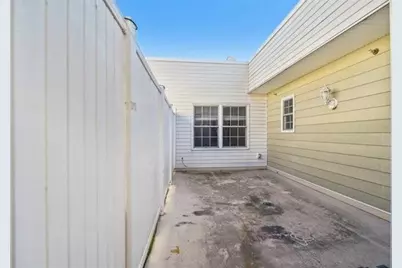 683 Main St #2, Hackensack, NJ 07601 - Photo 15