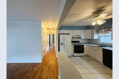 513 Avenue C #1, Bayonne, NJ 07002 - Photo 9