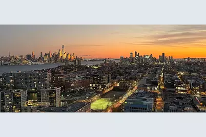 380 Mountain Rd #1806, Union City, NJ 07087 - Photo 3