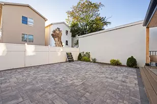 19 Leonard St, Jersey City, NJ 07307 - Photo 31