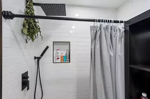 1041 Stonewall Ln, Secaucus, NJ 07094 - Photo 17