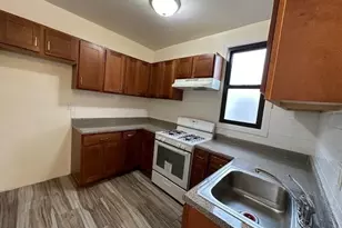 84 Irving St, Jersey City, NJ 07307 - Photo 3