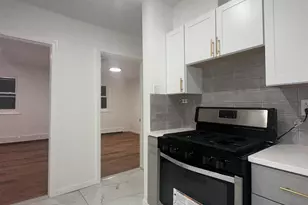 23 Valley Pl, Edgewater, NJ 07020 - Photo 3