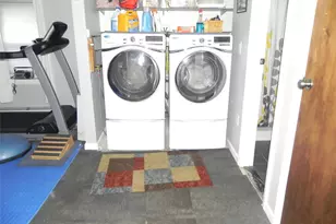 114 Mehrhof Rd, Little Ferry, NJ 07643 - Photo 15