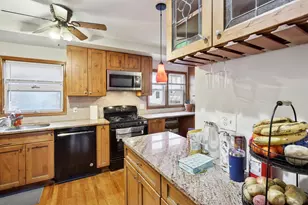 11 Elna Ct, Bayonne, NJ 07002 - Photo 3