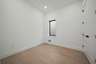 13 Lienau Pl, Jersey City, NJ 07306 - Photo 17