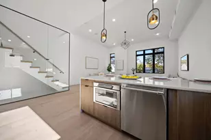 13 Lienau Pl, Jersey City, NJ 07306 - Photo 11