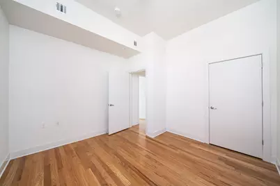 136 Oakland Ave #6J, Jersey City, NJ 07306 - Photo 11