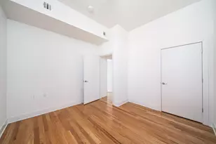 136 Oakland Ave, Jersey City, NJ 07306 - Photo 11